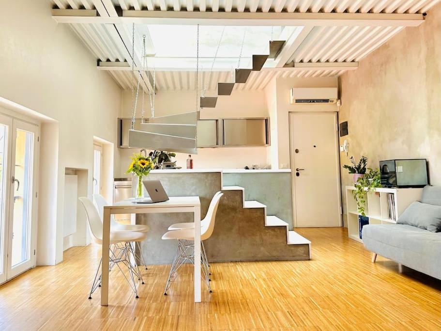 Luxury Apartment, Open Space, Milano Centro Buitenkant foto